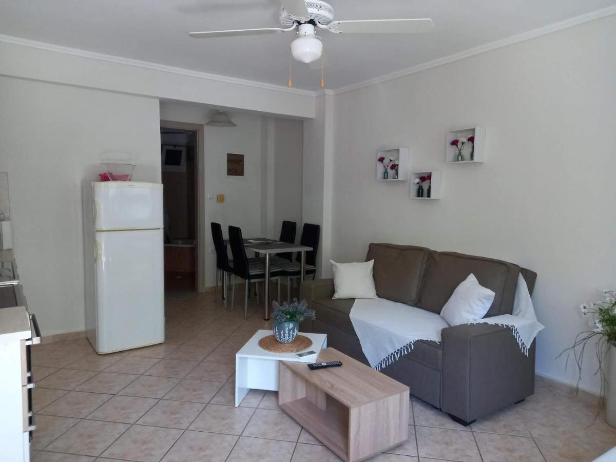 Peramos Apartments Néa Péramos Exterior foto
