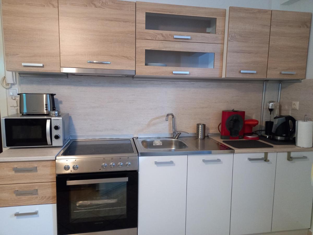 Peramos Apartments Néa Péramos Exterior foto